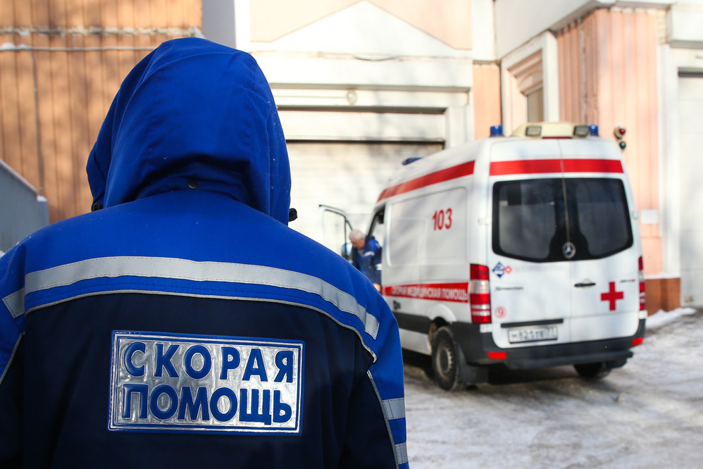 Опрос ЗР: непропуск скорой - уголовная ответственность или общественное порицание?