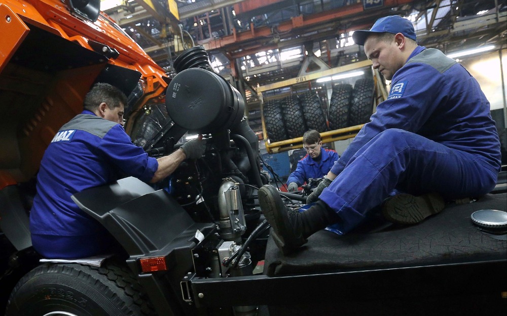 КАМАЗ запретил рабочим обсуждать действия властей и ругаться матом