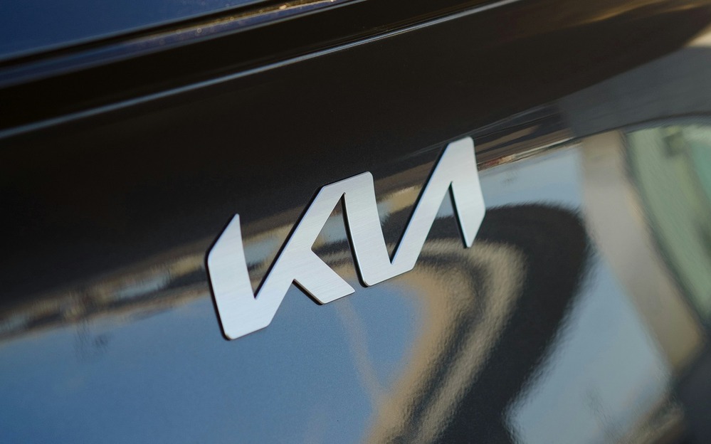 Более 1000 двигателей Kia сдали в металлолом: подробности о крупной краже на предприятии
