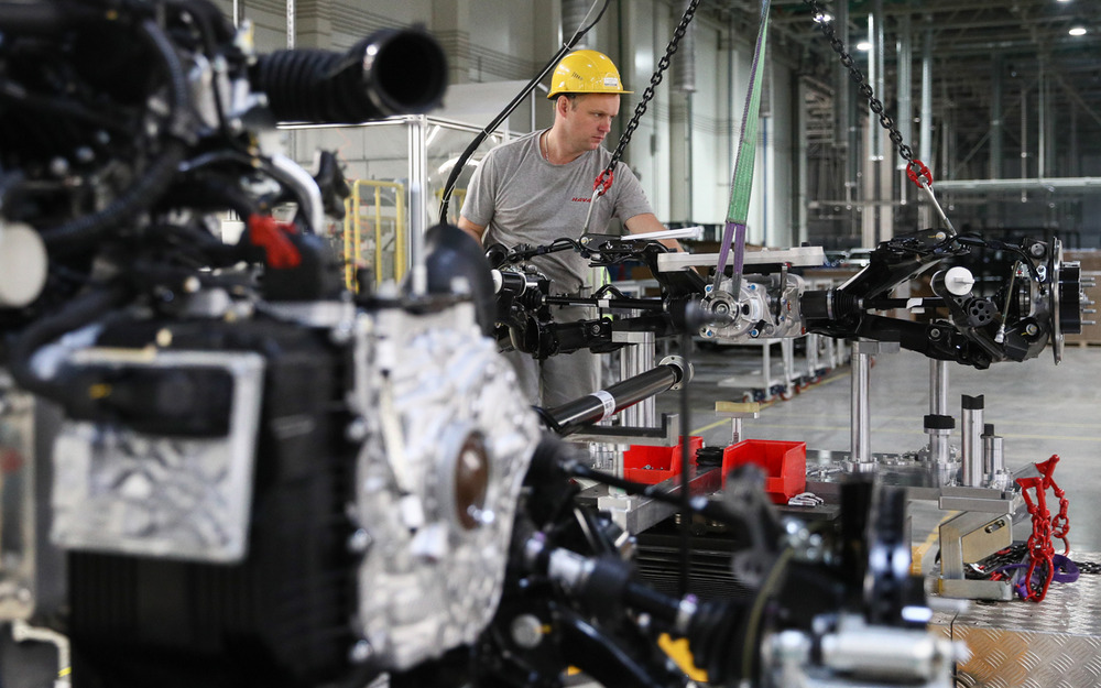 В Минпромторге рассказали, сколько марок и моделей машин выпускают в России