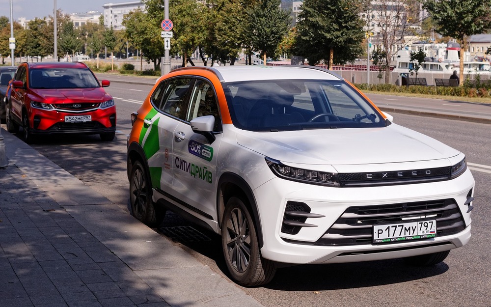 Свобода вместо гаража: почему москвичи меняют личный авто на каршеринг