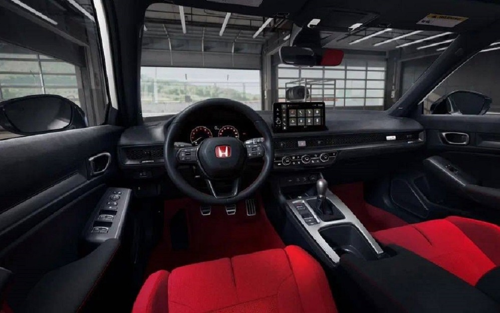 Обновленный Civic Type R - больше динамики и стиля!