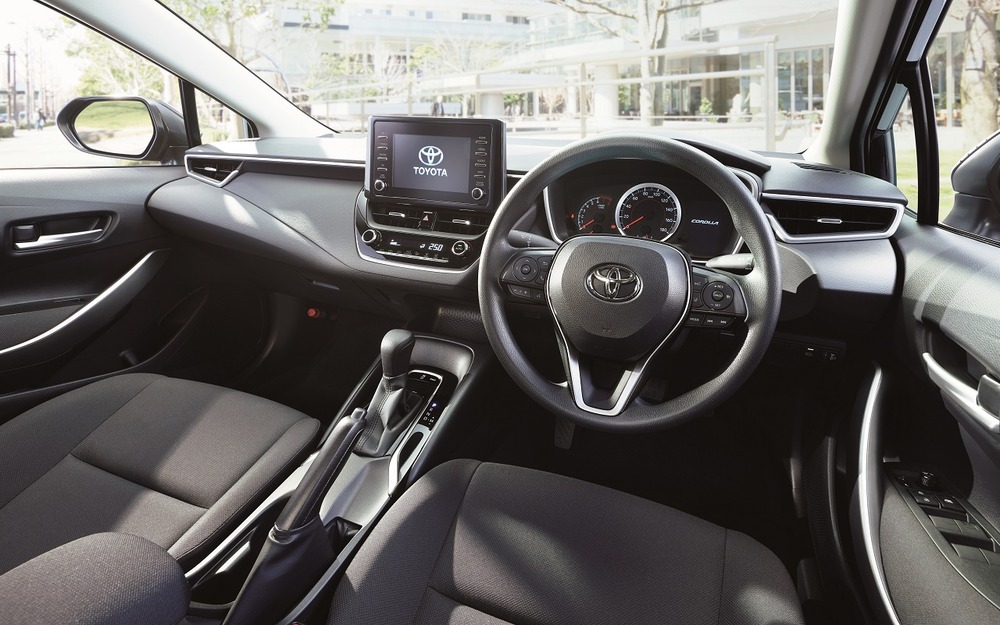 Эксперты рассказали, насколько праворульные авто дешевле леворульных