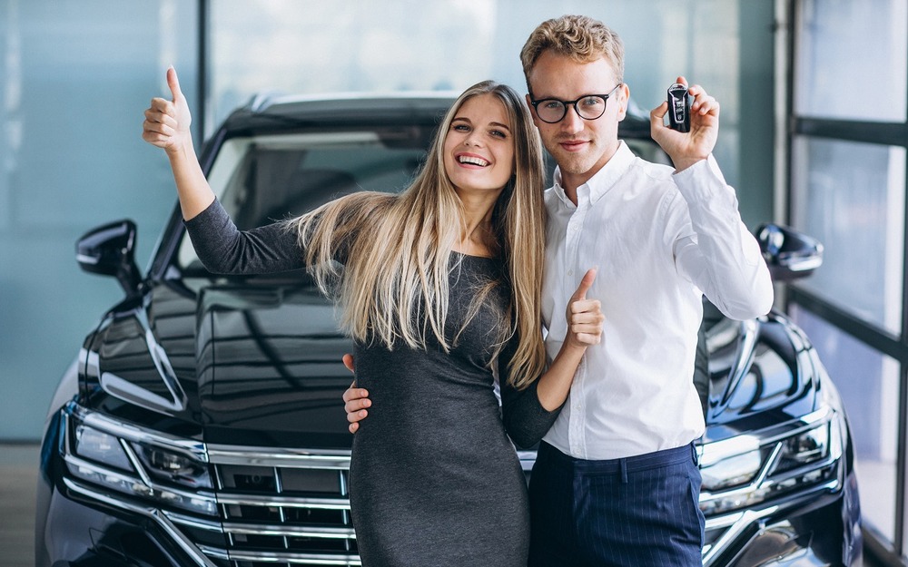 Ажиотаж перед новым утильсбором: что творится в автосалонах