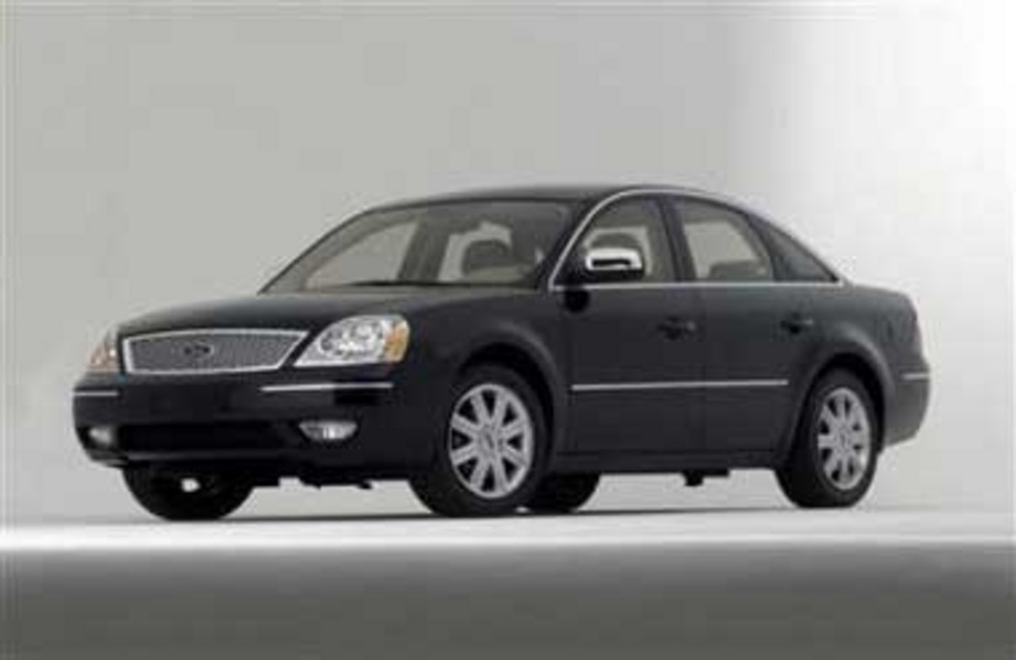 Ford отзывает 226.000 автомобилей