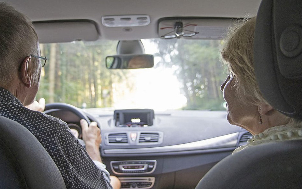 Для кого гаджеты не главное: топ-5 моделей до 25 000 евро для водителей в возрасте