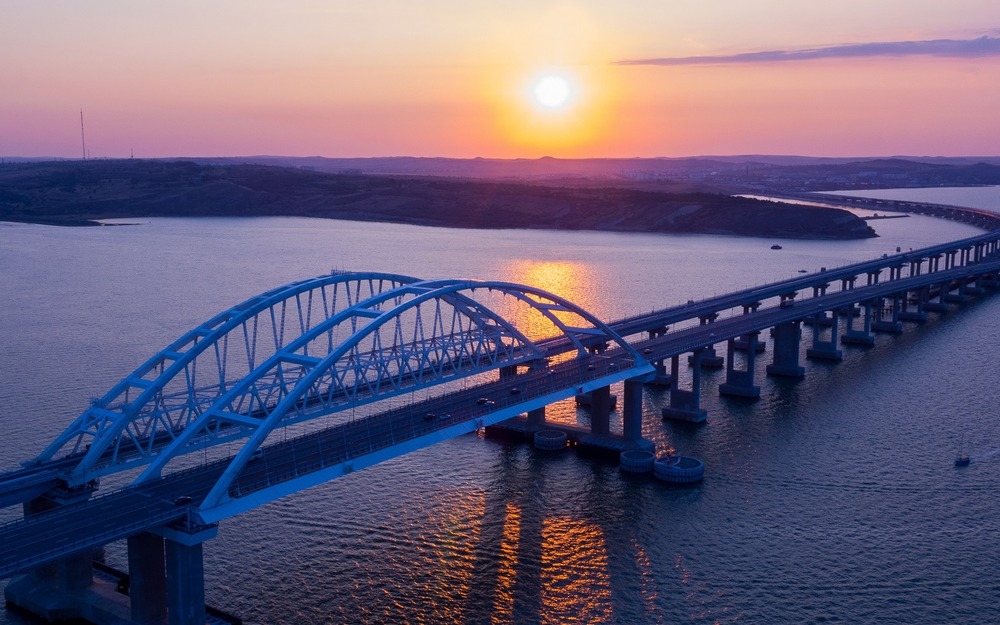 Движение по Крымскому мосту восстановлено
