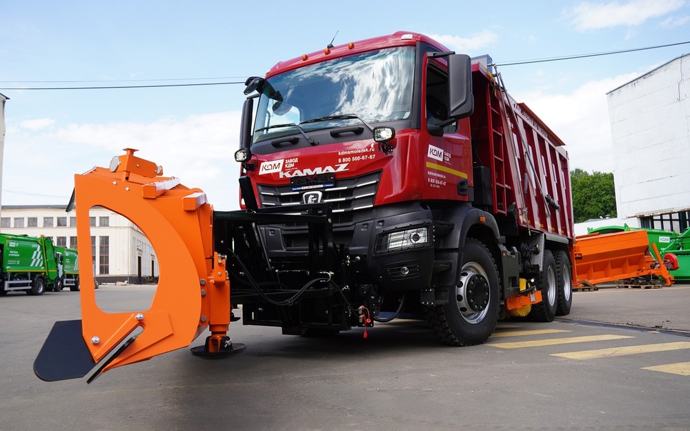 483 л.с. и фары с обогревом - новая модель КАМАЗа!