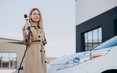 Этот автогигант стал мировым лидером по скорости заряда батарей электромобилей