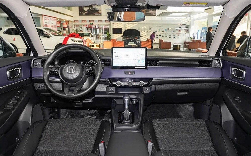 Интерьер Honda Vezel