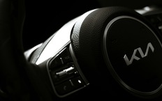 Kia расширит модельный ряд новым технологичным кроссовером