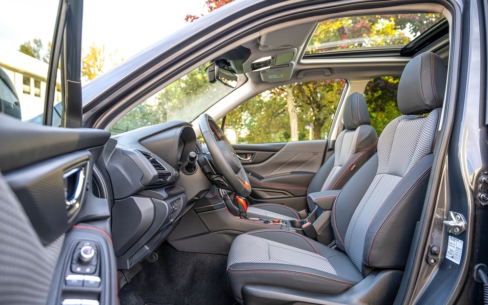 Интерьер Subaru Forester