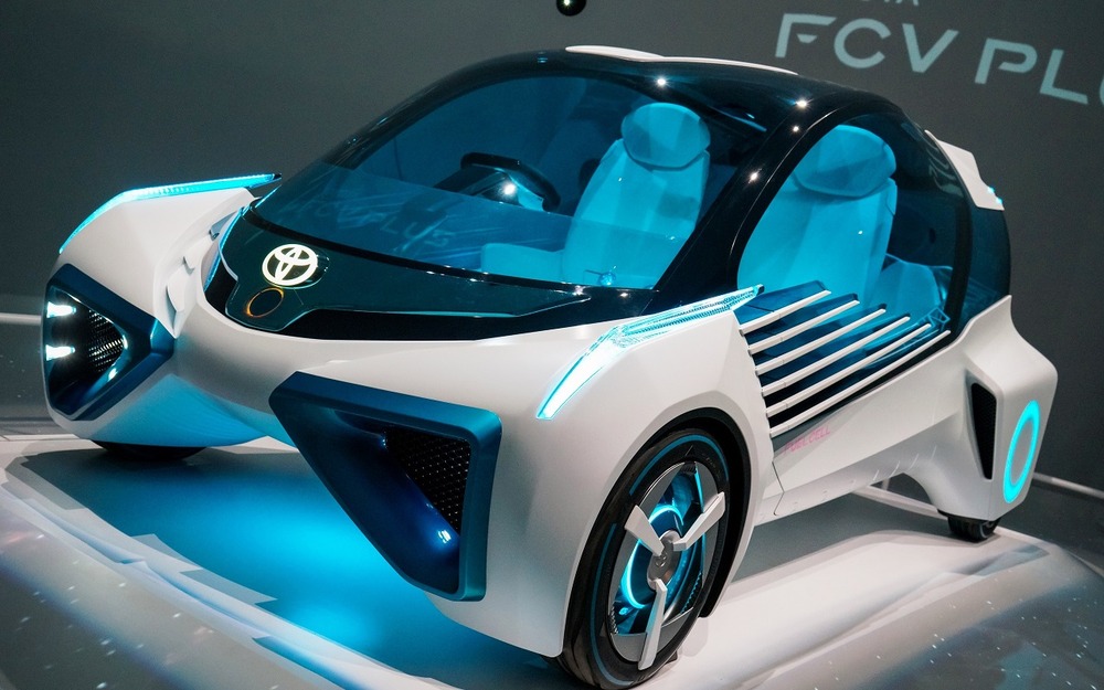 Электромобиль, который может заглохнуть: Toyota изобрела виртуальную «механику»