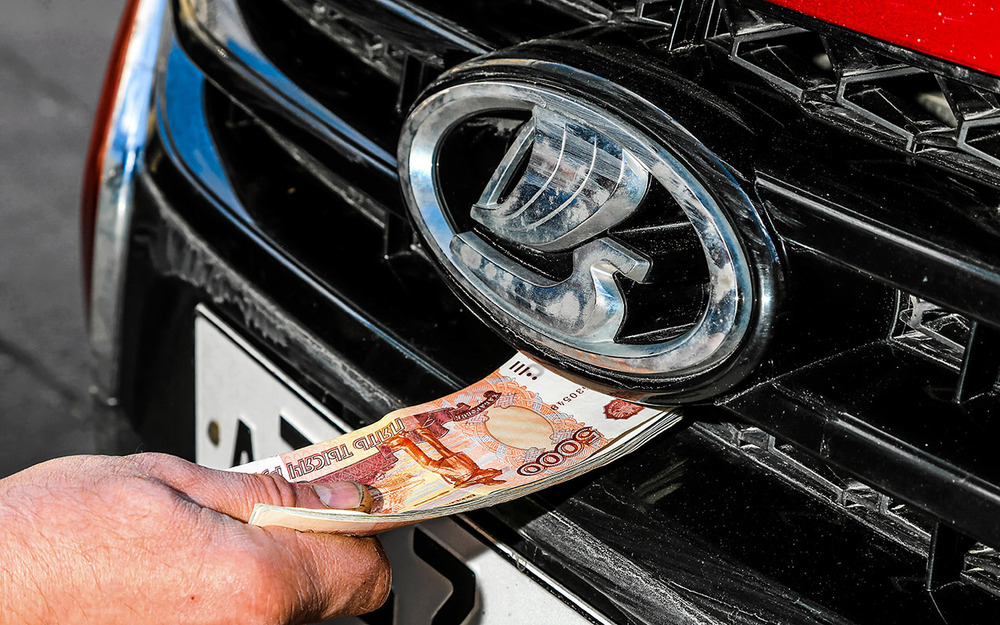 Подсчитаны расходы на эксплуатацию популярного российского седана в такси