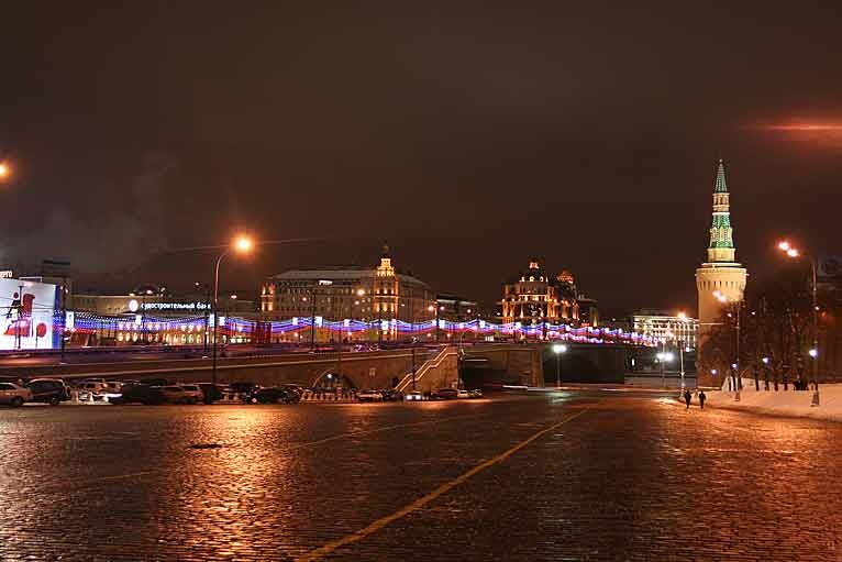 Центр Москвы в новогоднюю ночь перекроют