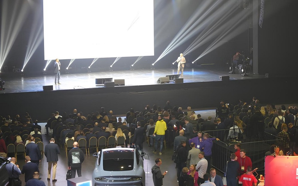 Форум «CarXL - 2025»: главная автомобильная площадка октября