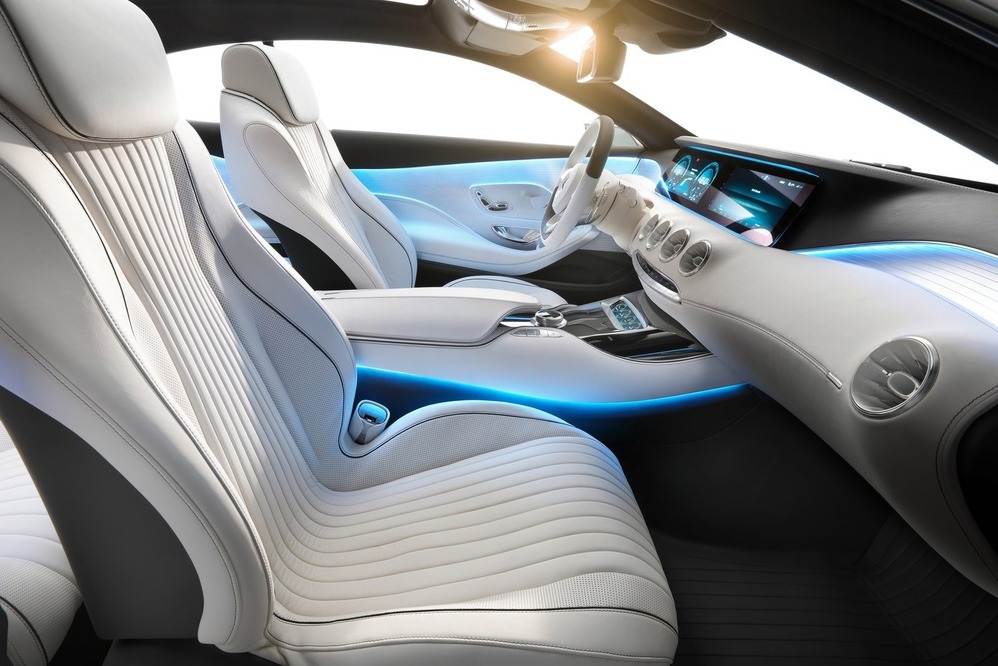 Салоны новых Mercedes-Benz будут «печатать» на 3D-принтере