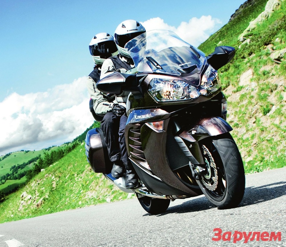 Kawasaki 1400GTR ABS.