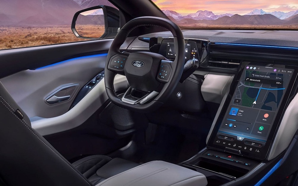 Интерьер Ford Explorer