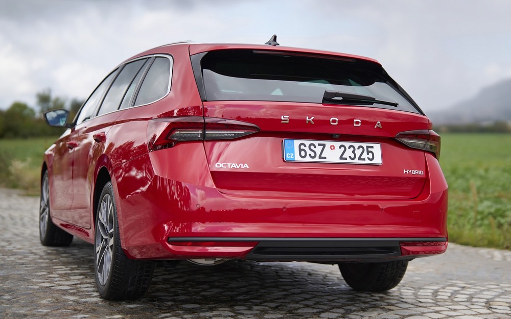 Skoda Octavia получила новую силовую установку: подробности