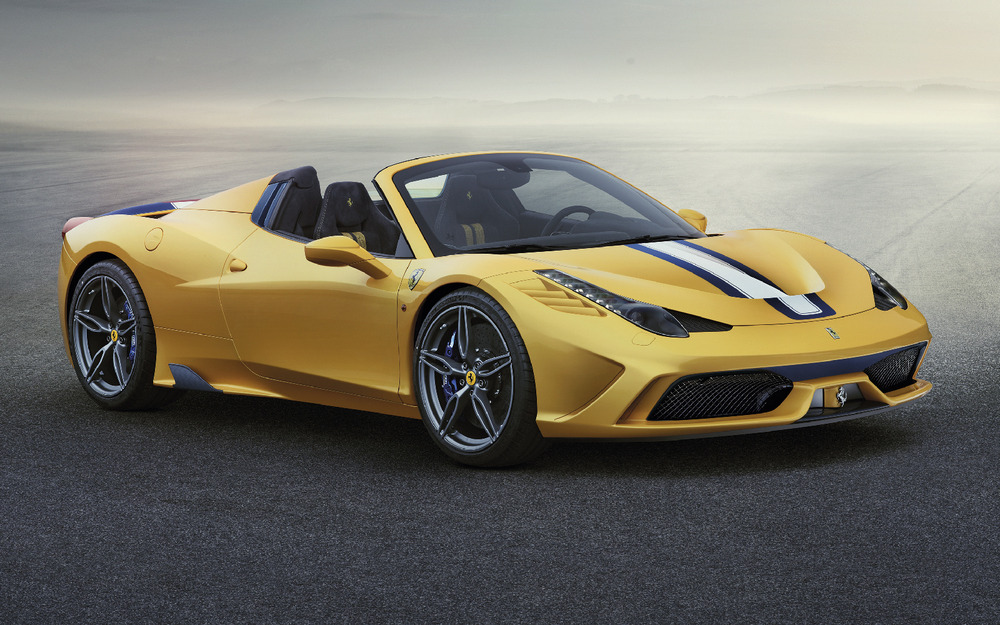 Парковщик по ошибке отдал дорогую Ferrari молодым наркоманам