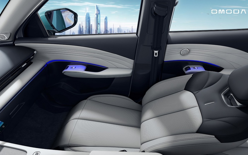 Omoda C7