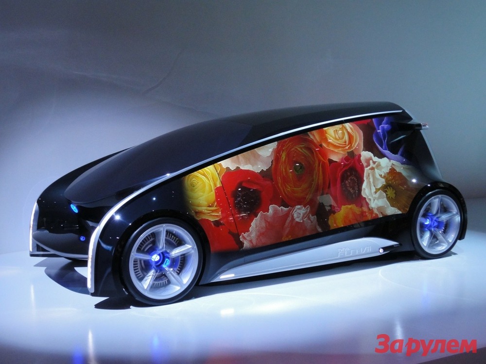 Toyota скрестила смартфон с автомобилем