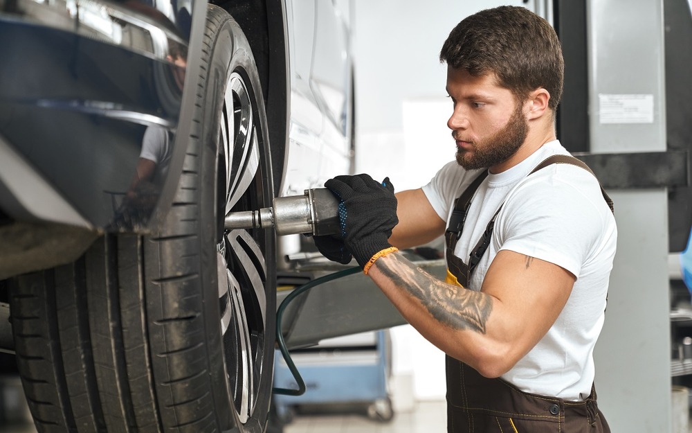 Кому нужно «переобуваться» раньше срока: ответ эксперта