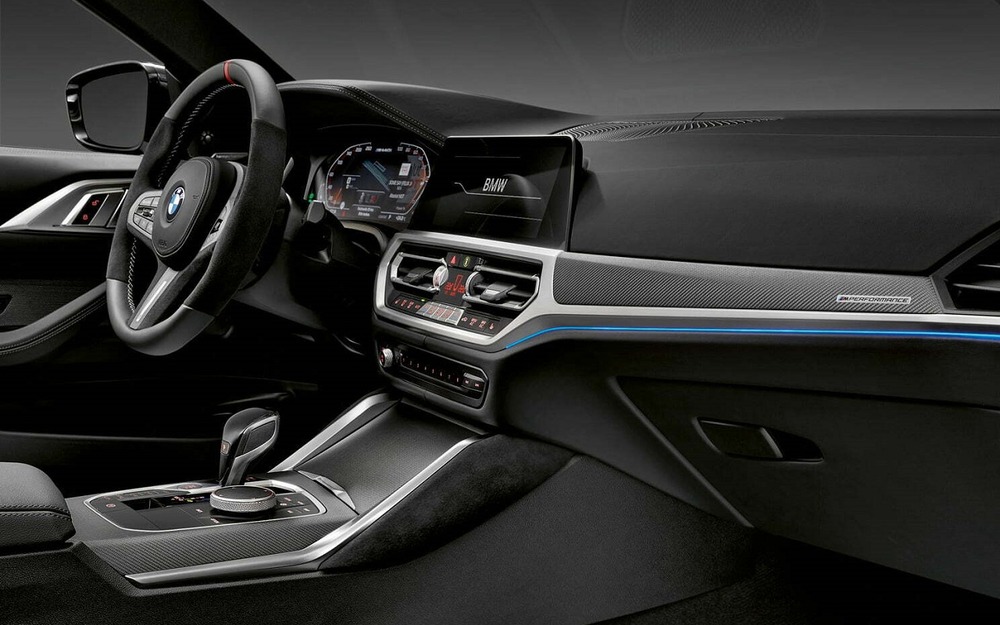 Интерьер BMW M340i xDrive 50 Jahre Edition