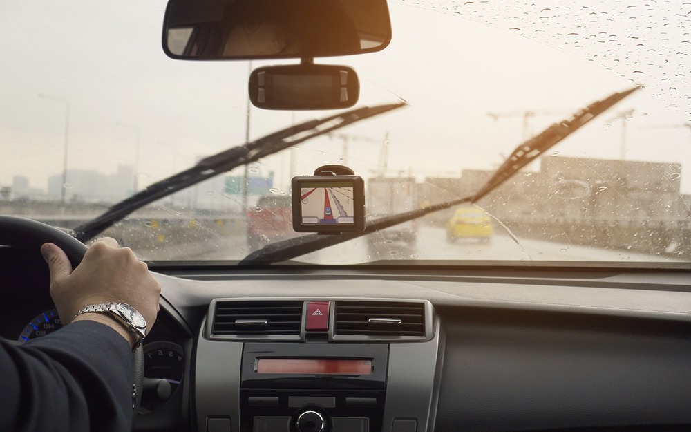 Омыватель в отказе: ищем поломку и возвращаем обзор