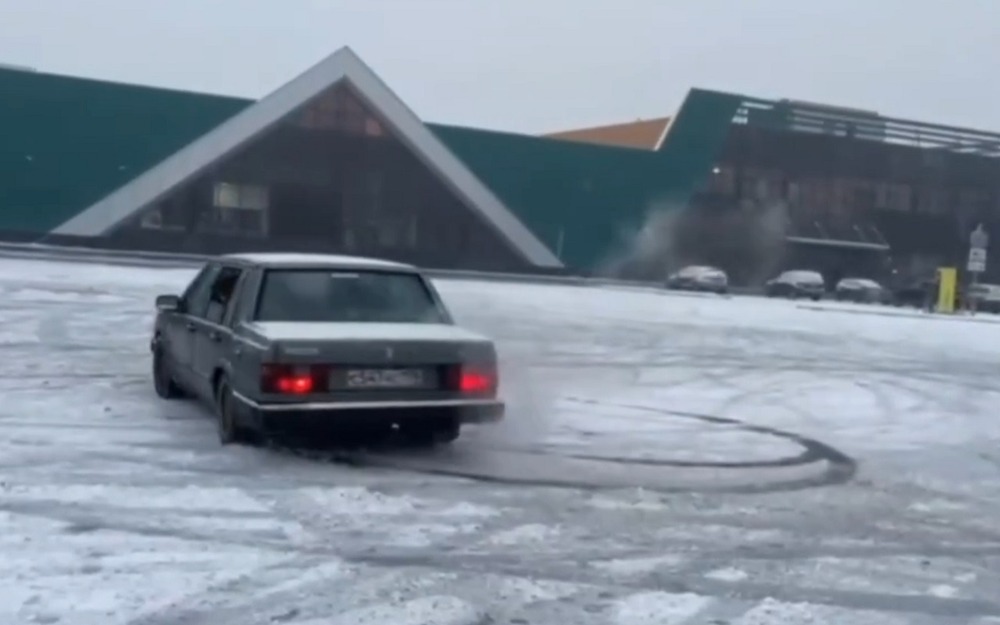 Дрифтеры в Питере - снова уголовка!