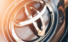 Toyota удвоила прибыль в России: на чем зарабатывает компания