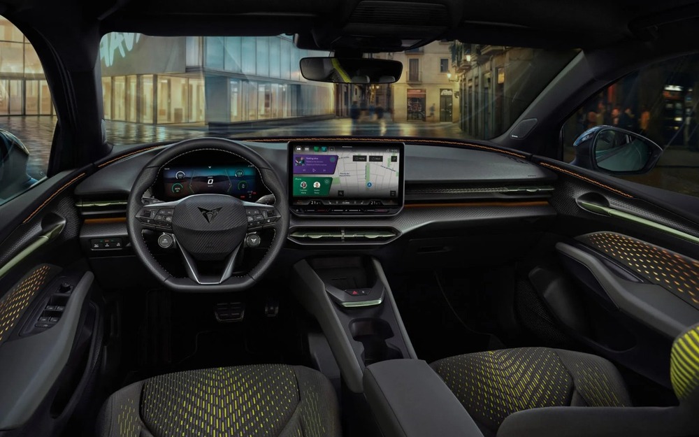 Интерьер Cupra Raval 2026