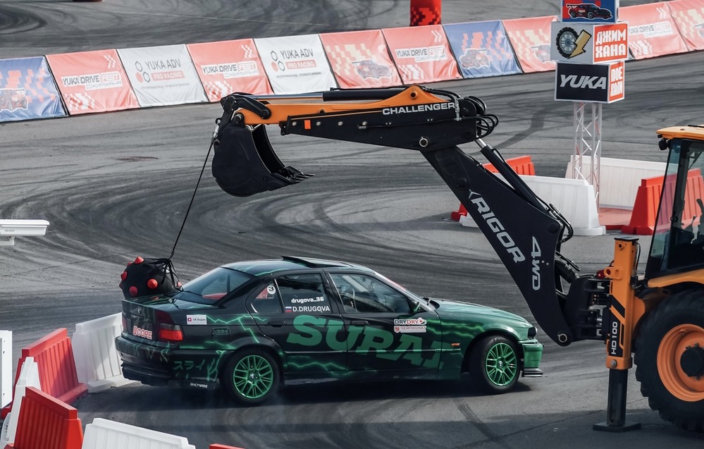 Жара, дым и борьба за тысячные доли секунды: YUKA DRIVE FEST Джимхана в Нижнем Новгороде