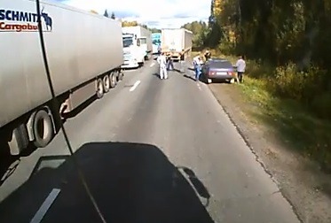 Дальнобойщики дали отпор рэкетирам