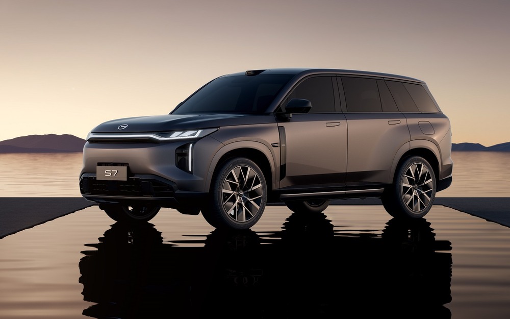 Отдача - 500 сил! Новый кроссовер едет в РФ