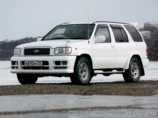 Nissan Terrano. Земная фамилия.
