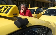 Многие службы такси могут закрыться из-за закона о локализации