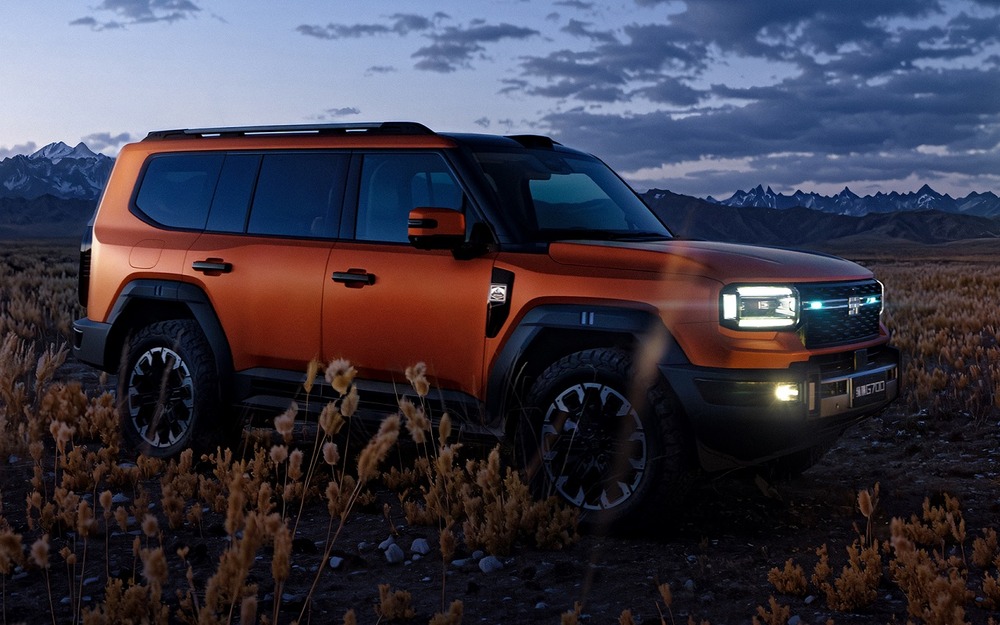 Конкурент Land Cruiser в России - первый тест!