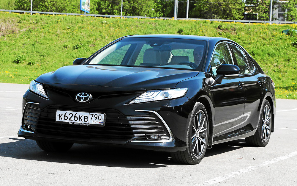 Toyota Camry XV70
