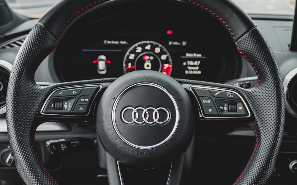 Audi прислушалась к аудитории: сенсоры будут заменены физическими кнопками