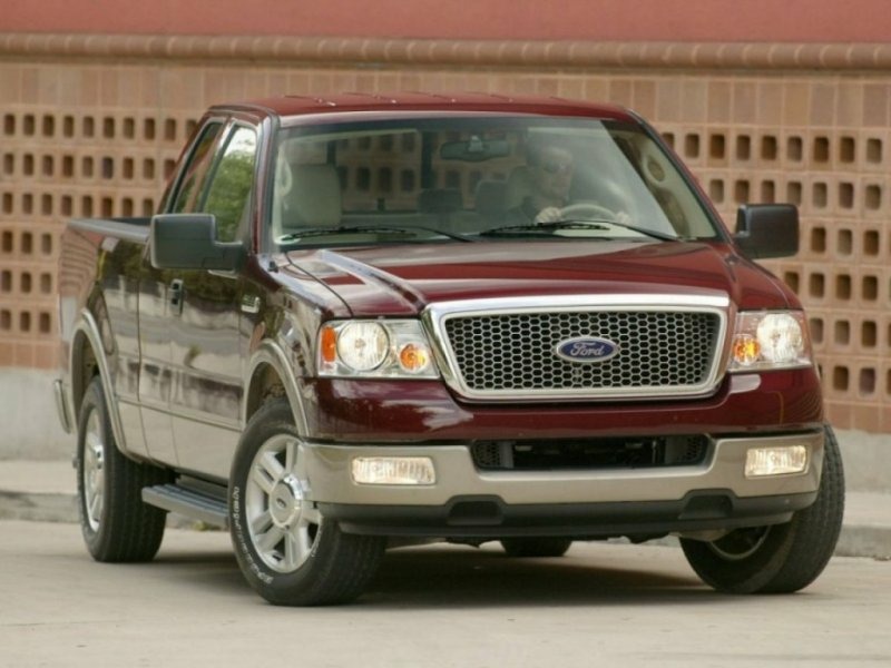 Ford отзывает 150 тысяч пикапов