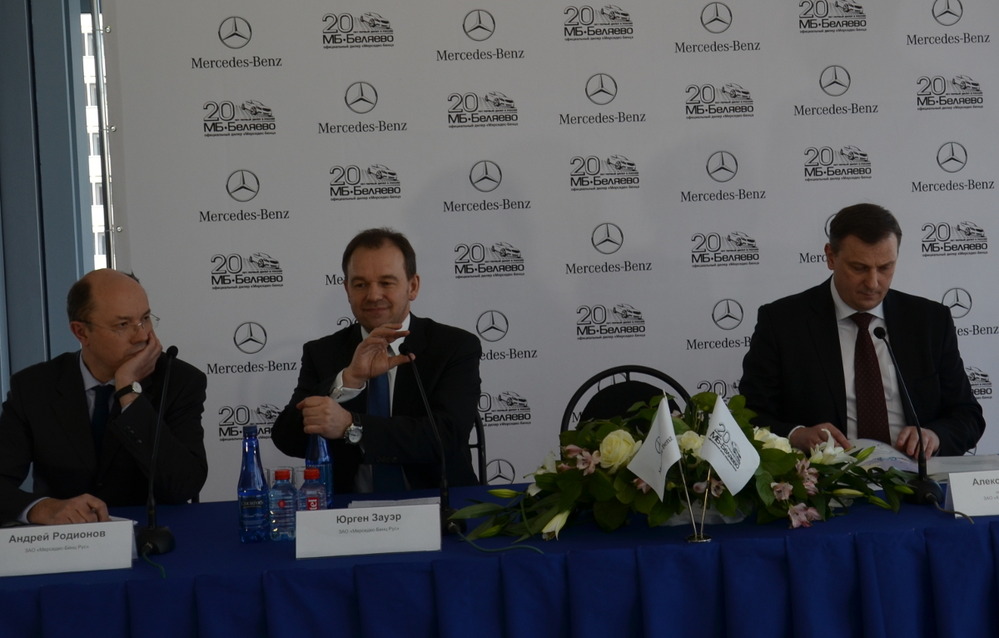 Merсedes-Benz: обслуживать автомобили по гарантии должны только официальные дилеры