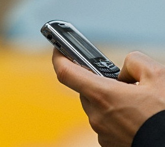 В Питере о ремонте дорог будут информировать эсэмэсками