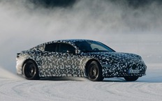 Mercedes-Benz AMG GT на зимних испытаниях