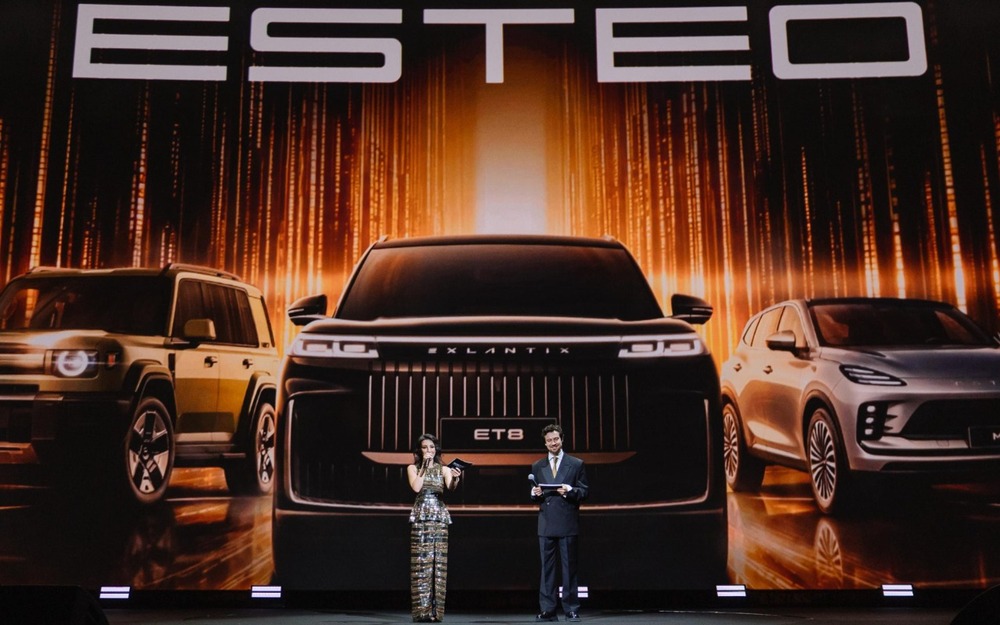 Российский бренд впервые пробился в топ-5 премиум-авто, обойдя Mercedes-Benz