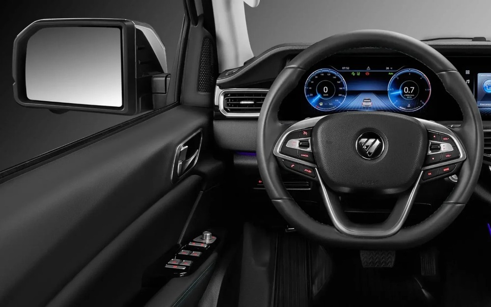 Интерьер Foton Tunland G9