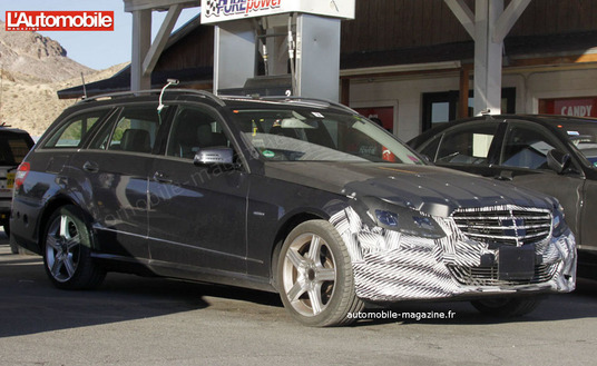 Mercedes E-класса готовится к премьере в Северной Америке