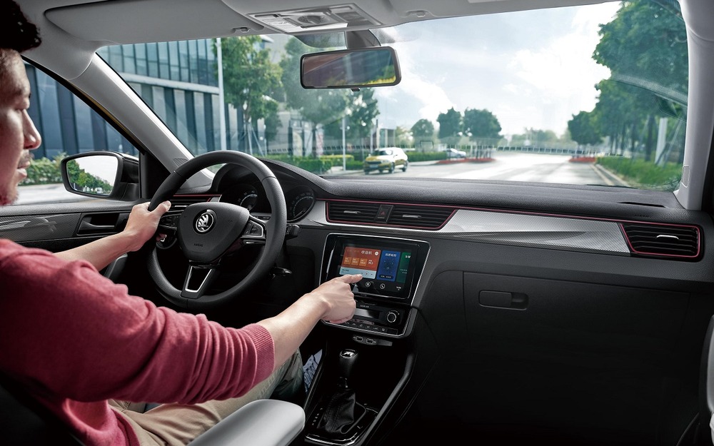 Интерьер Skoda Rapid