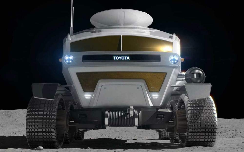 Toyota делает луноход. Угадаете название?